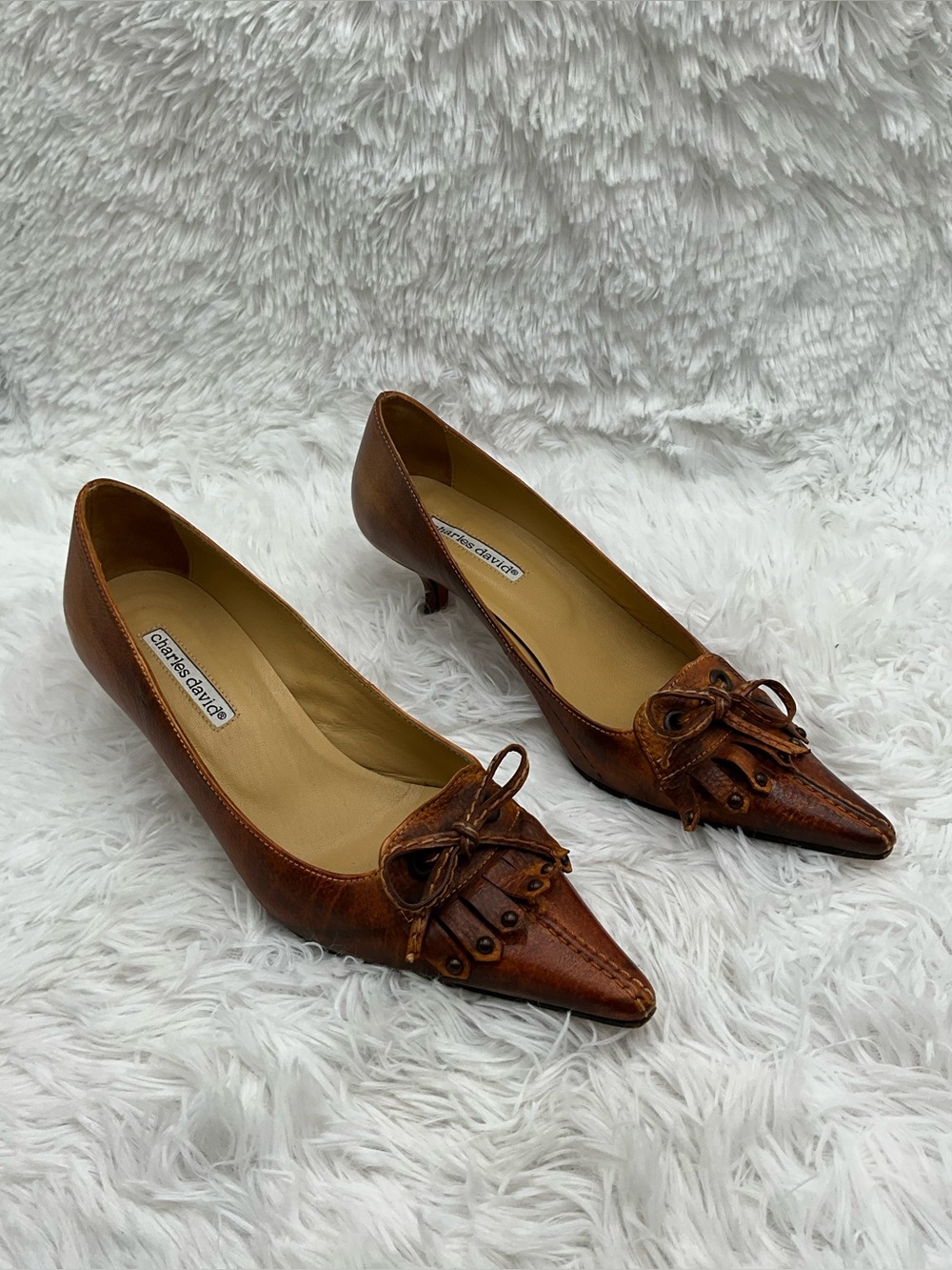 Charles David Pumps Size 8.5 Brown Distressed Leather Pointed Toe Made in Spain - Picture 2 of 6